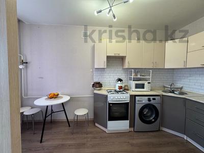 Продажа квартир в Костанайской обл.: 1-комнатная квартира · 31.6 м² · 5/6 этаж, назарбаева 231 за 14.3 млн 〒 1-комнатная квартира · 31.6 м² · 5/6 этаж, назарбаева 231 за 14.3 млн 〒 в Костанае