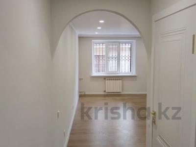 2-бөлмелі пәтер · 41 м² · 2/4 қабат, Курмангазы, бағасы: ~ 40 млн ₸ в Алматы, Алмалинский р-н