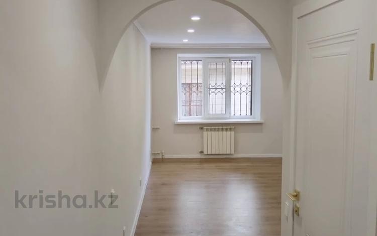 2-бөлмелі пәтер · 41 м² · 2/4 қабат, Курмангазы, бағасы: ~ 40 млн ₸ в Алматы, Алмалинский р-н — фото 8