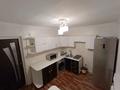2-бөлмелі пәтер · 64 м² · 3/3 қабат, Момышұлы 42/3 блок 1 — 120 кв Рахат жақта, бағасы: 16.8 млн ₸ в Зайсане — фото 17