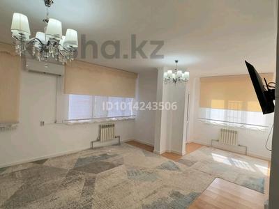 3-комнатная квартира · 80 м² · 3/5 этаж, Зейнулла Шукурова 98Б — Шукурова-Бұқарбай батыр за 23 млн ₸ в 