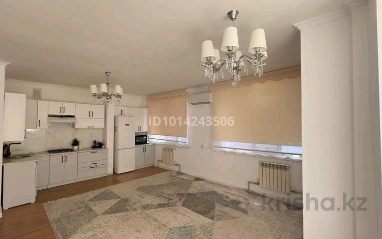 3-бөлмелі пәтер · 80 м² · 3/5 қабат, Зейнулла Шукурова 98Б — Шукурова-Бұқарбай батыр, бағасы: 23 млн ₸ в  — фото 3