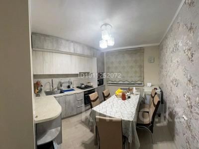 2-бөлмелі пәтер · 65 м² · 6/9 қабат, мкр. Зачаганск пгт 83/3 — Алтындар супермаркет, бағасы: 25 млн ₸ в Уральске