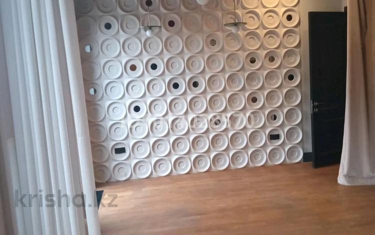 Свободное назначение, офисы, магазины и бутики · 56.5 м² за 90 млн ₸ в Алматы, Медеуский р-н — фото 2