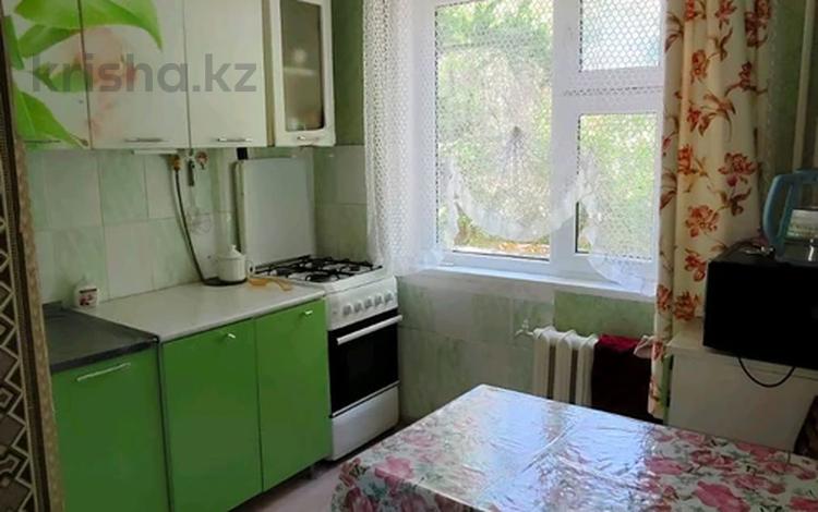 2-комнатная квартира · 45 м² · 2/5 этаж, Жунисова 179 за 130 000 ₸ в Уральске — фото 2