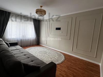 3-бөлмелі пәтер, 72 м², 1/9 қабат, мкр Аксай-2 — Толе би Момышулы, бағасы: 55 млн 〒 в Алматы, Ауэзовский р-н