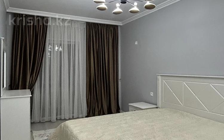 2-комнатная квартира · 80 м² · 2/12 этаж, Аргынбекова 29/4 к2 — Шаяхметов за 270 000 ₸ в Шымкенте — фото 2
