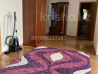 4-комнатная квартира · 112 м² · 6/6 этаж, Назарбаева 9 — Внизу находится "Медикус" за 36.5 млн 〒 в Кокшетау