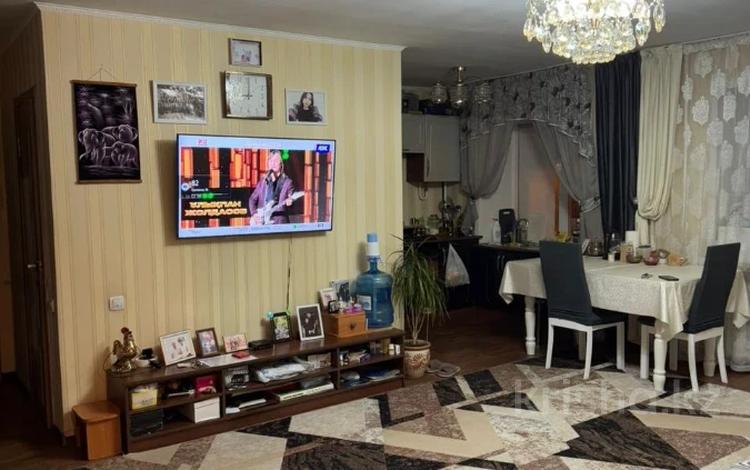 3-комнатная квартира · 59 м² · 3/5 этаж, Жумабаева за ~ 20 млн 〒 в Петропавловске — фото 8