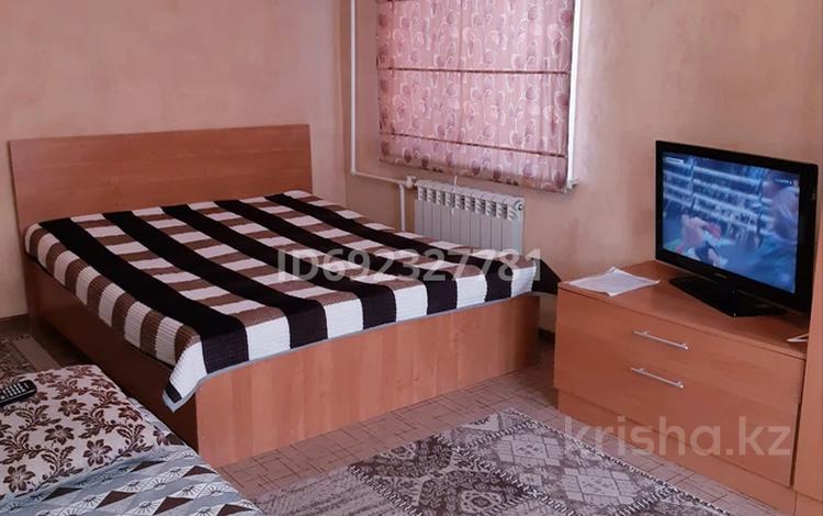 1-комнатная квартира · 39 м² · 2/5 этаж, мкр Новый Город, Гоголя — Алиханова за 8 000 ₸ в Караганде, Казыбек би р-н — фото 14