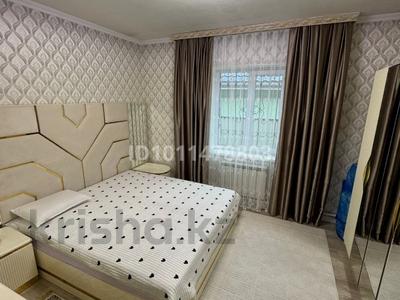 Отдельный дом · 4 комнаты · 185 м² · 9.5 сот., мкр Калкаман-2, Косынова 81 за 135 млн ₸ в Алматы, Наурызбайский р-н