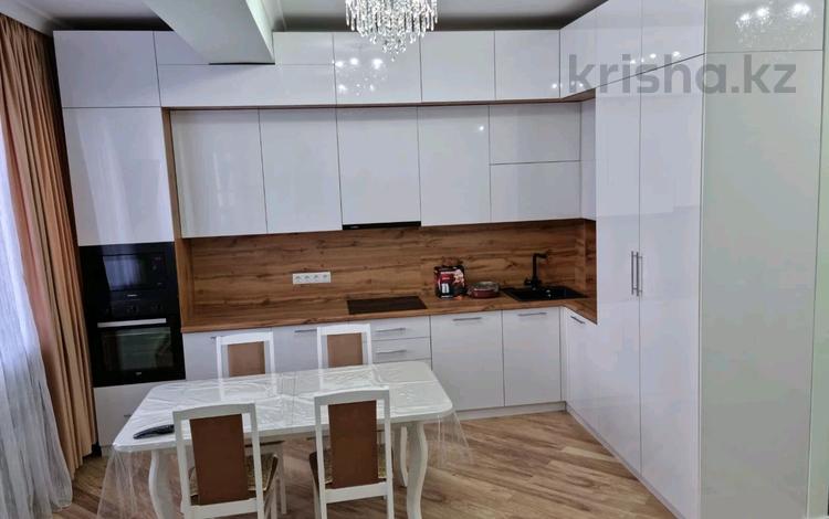 3-комнатная квартира · 72.3 м² · 2/5 этаж, Байтурсынова 77 — Байтурсынова Абая за 469 999 〒 в Алматы, Бостандыкский р-н — фото 2