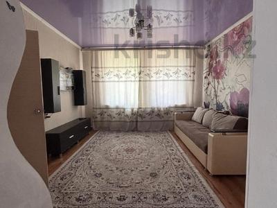 3-комнатная квартира · 58 м² · 1/2 этаж, Юность за 9.5 млн 〒 в Семее