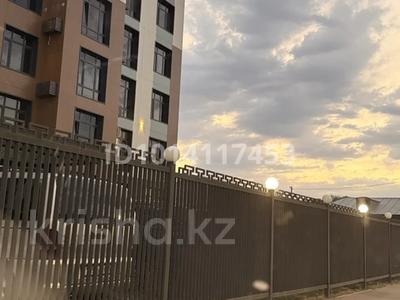 2-бөлмелі пәтер · 77 м² · 1/6 қабат, аскарова 19 — аскарова(пушкина)19, бағасы: 39 млн ₸ в Таразе