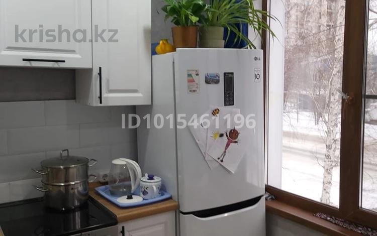 1-бөлмелі пәтер · 33 м² · 2/5 қабат, Виноградова 5, бағасы: 16 млн ₸ в Усть-Каменогорске — фото 2