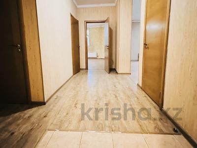 2-комнатная квартира · 80 м² · 5/14 этаж, ул. Шахмета Хусаинова за 57 млн ₸ в Алматы, Бостандыкский р-н