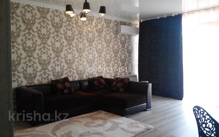 1-комнатная квартира · 67 м² · 5/25 этаж, мкр 11 112в — Актобе Ажары за 2 000 〒 — фото 2