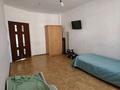 3-бөлмелі пәтер · 90 м² · 2/5 қабат, Байтерек ш/а. 10, бағасы: 120 000 ₸ в Таразе, мкр Байтерек — фото 4