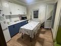 2-комнатная квартира · 77 м² · 2/5 этаж, мкр Тепличный, Жандосова — Жандосова-Сайна за 300 000 ₸ в Алматы, Ауэзовский р-н — фото 8