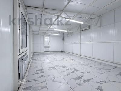 Свободное назначение, офисы, магазины и бутики, склады, азс, автосервисы и автомойки, общепит, салоны красоты, сельское хозяйство, бани, гостиницы и зоны отдыха, фитнес и спорт, медцентры и аптеки, образование, развлечения, конференц-залы, кабинеты и рабочие места, студии · 50 м² за 400 000 ₸ в Алматы