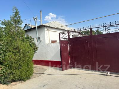 Отдельный дом · 4 комнаты · 250 м² · 10 сот., Сырым батыр 12 — Ботаникалық бақтың жанында за 30 млн 〒 в Туркестане