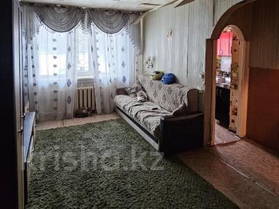 3-комнатная квартира, 59 м², 1/5 этаж, Академика Сатпаева 38 за 16.2 млн 〒 в Павлодаре