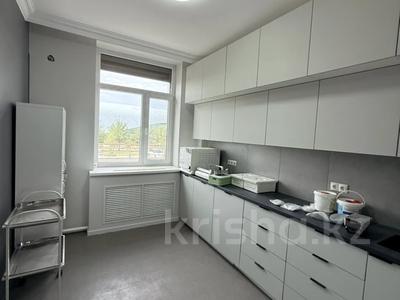 Свободное назначение, офисы, медцентры и аптеки · 250 м² за 230 млн ₸ в Астане