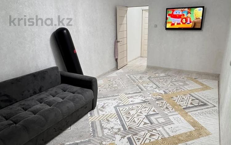 3-комнатная квартира · 70 м² · 4/5 этаж, 28-й мкр 25 за 210 000 ₸ в Актау — фото 2