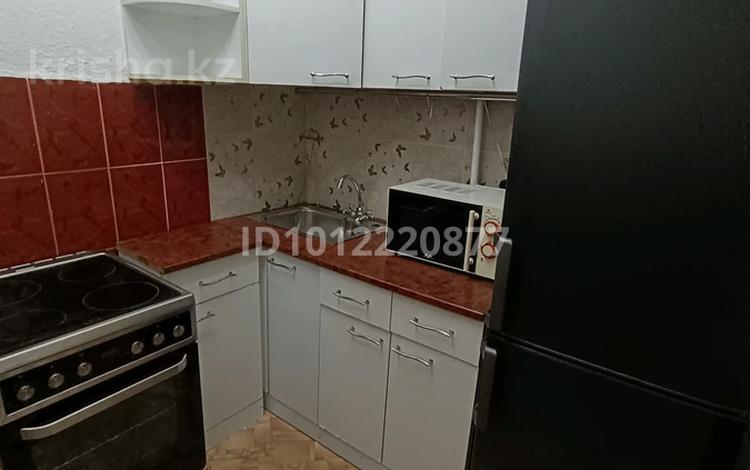 2-бөлмелі пәтер · 50 м² · 1/5 қабат, ул. Канипы Битибаевой 18, бағасы: 170 000 ₸ в Усть-Каменогорске, Ульбинский — фото 9