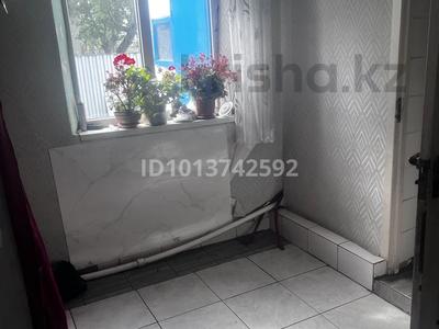 Часть дома · 4 комнаты · 100.5 м² · 40 сот., Жибек жолы 18 — Дом находиться ближе остановка за 3.5 млн ₸ в Каркаралинске