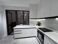 2-бөлмелі пәтер · 100 м² · 12/16 қабат, мкр Шугыла, Жуалы 7 — Между улицами Толе би и улицей Сабденова, бағасы: 54 млн ₸ в Алматы, Наурызбайский р-н — фото 8