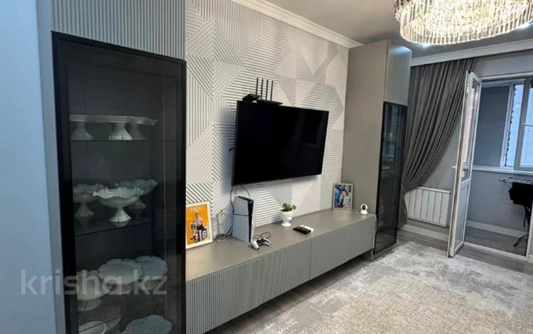 3-бөлмелі пәтер · 85 м² · 6/12 қабат, Сатпаева 90 — ПРОСТОРНАЯ СВЕТЛАЯ КВАРТИРА СВЕЖИЙ РЕМОНТ !, бағасы: 75 млн ₸ в Алматы, Бостандыкский р-н — фото 19