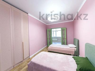 Отдельный дом · 6 комнат · 200 м² · 5 сот., мкр Уркер за 58 млн 〒 в Астане, Нура р-н