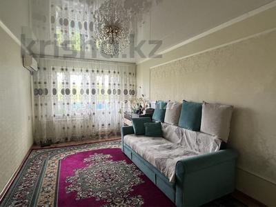 2-бөлмелі пәтер · 44.7 м² · 4/5 қабат, мкр Аксай-2 1 — Толе би- Саина, бағасы: 35 млн ₸ в Алматы, Ауэзовский р-н