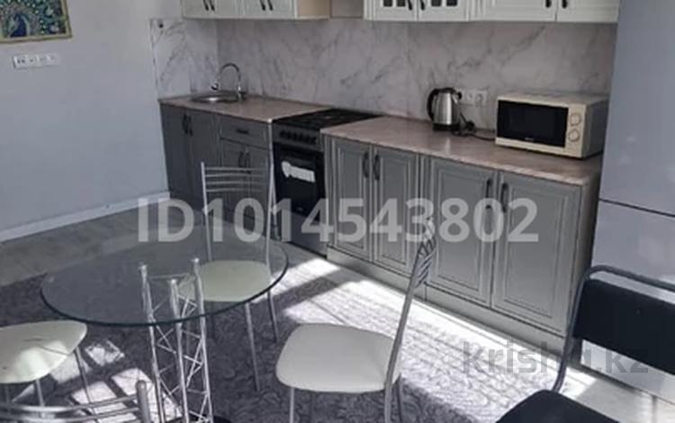 1-комнатная квартира · 50 м² · 6 этаж, А.Бокейхана 18 за 260 000 ₸ в Астане, Есильский р-н — фото 2