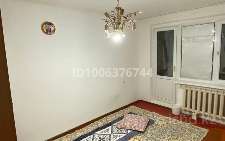 2-бөлмелі пәтер · 48.7 м² · 5/5 қабат, Мкр.Акмешит 28 — Мкр.Акмешит, бағасы: 11.5 млн ₸ в  — фото 2