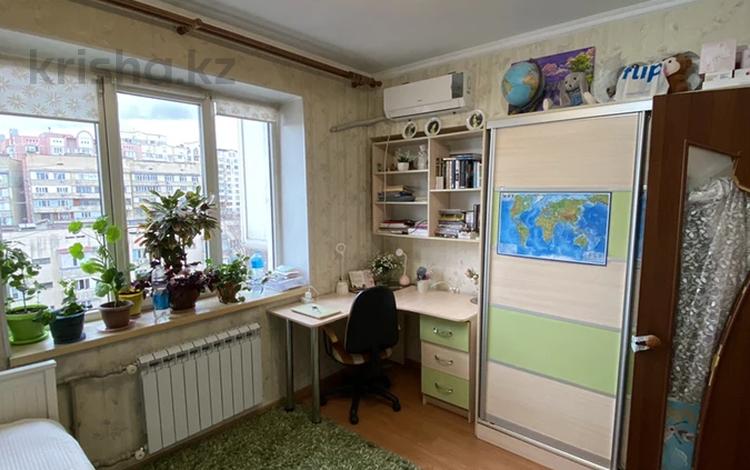 3-комнатная квартира · 70 м² · 8/9 этаж, мкр Жетысу-1 40 — Абая - Б.Момышұлы за 49 млн ₸ в Алматы, Ауэзовский р-н — фото 2
