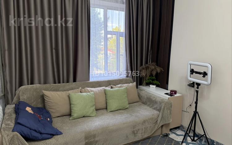 1-комнатная квартира · 50.5 м² · 2/12 этаж, Желтоксан 32 — Пересекается с улицей Кунаева, рядом с бизнес-центром «Пана». за 150 000 ₸ в Шымкенте, Аль-Фарабийский р-н — фото 2