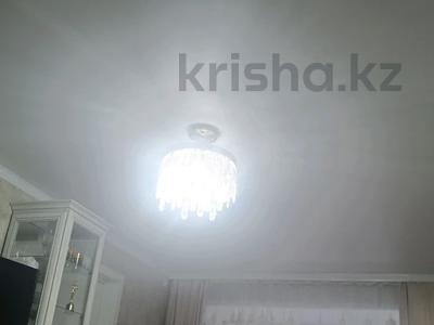 3-бөлмелі пәтер · 60 м² · 2/4 қабат, Абая 29 — Центр, бағасы: 13.6 млн ₸ в Абае
