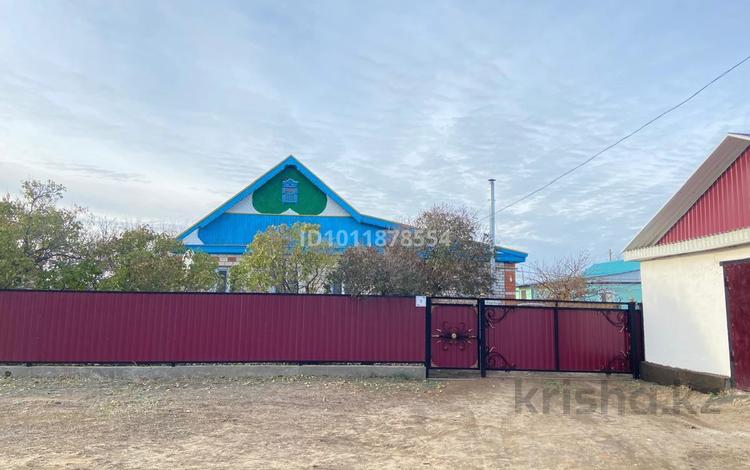Жеке үй · 4 бөлме · 160 м² · 12 жүзд., ул. Келешек 3, бағасы: 7 млн ₸ в Актюбинской обл. — фото 2