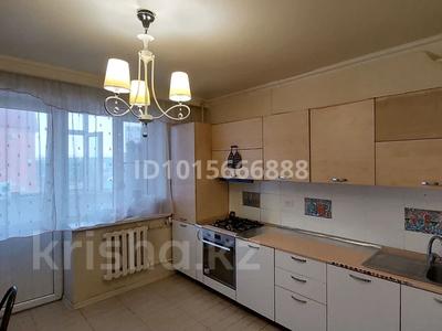 2-бөлмелі пәтер · 80 м² · 3/10 қабат, 11 ш/а. 37А, бағасы: 32 млн ₸ в Актобе, мкр 11