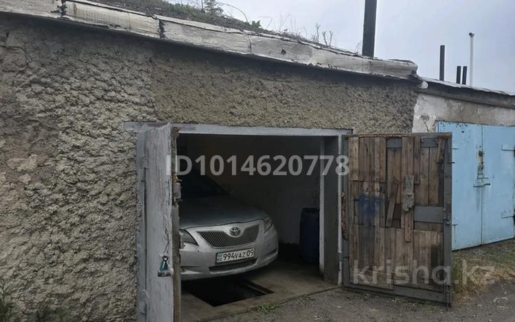 Гараж · 30 м² · Майкудук, Майкудук, 18й микрорайон строение 51 — Сзади пожарки за 1.5 млн ₸ в Караганде, Алихана Бокейханова р-н — фото 2