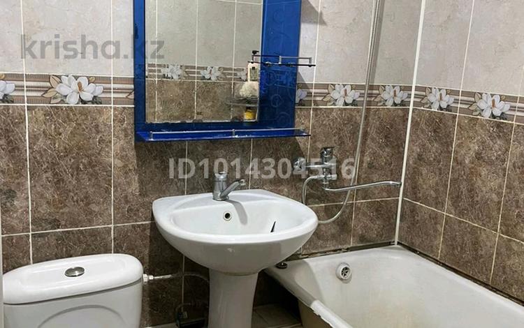 2-бөлмелі пәтер · 45 м² · 4/5 қабат, Аулие-Ата ш/а, бағасы: 95 000 ₸ в Таразе, мкр Аулие-Ата — фото 2