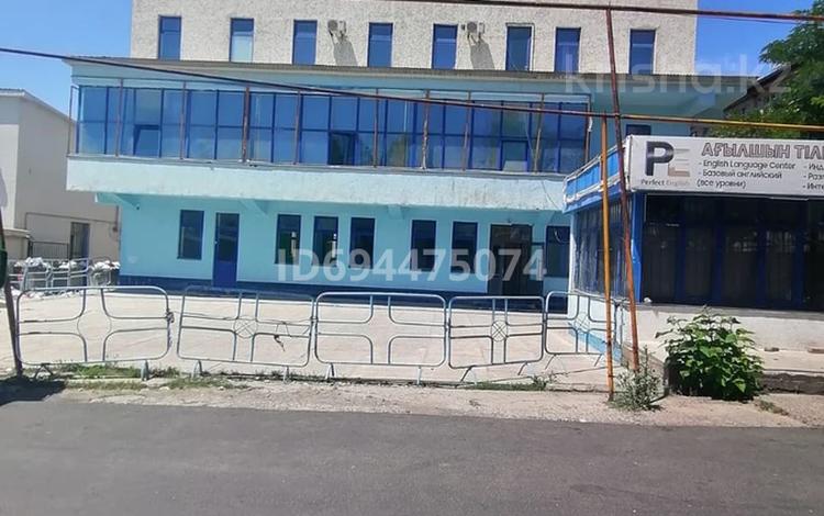 Еркін, кеңселер, білім орталықтары, кабинеттер және жұмыс орындары · 900 м², бағасы: ~ 3 млн ₸ в Шымкенте, Аль-Фарабийский р-н — фото 2