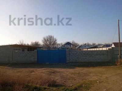 Отдельный дом · 1 комната · 40 м² · 8 сот., Массив Коктем 46а — Кире беристе Май ауыстыратын артында жолға жакын за 5 млн 〒 в Бурыл