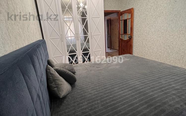 3-бөлмелі пәтер · 70 м² · 4/5 қабат, 6-й мкр 26, бағасы: 18.5 млн ₸ в Актау — фото 2