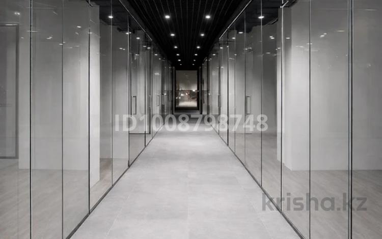 Офисы, кабинеты и рабочие места · 40 м² за 400 000 〒 в Актау, 15-й мкр — фото 2