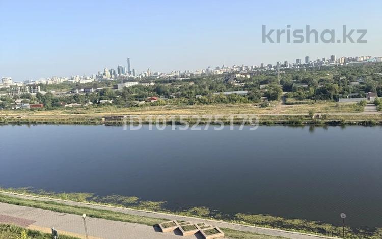 3-комнатная квартира · 84 м² · 6/18 этаж, Е 882 7 за 56.5 млн ₸ в Астане, Нура р-н — фото 2