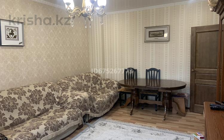 3-бөлмелі пәтер · 80 м² · 4/10 қабат, Ақсай-3А ш/а. 85, бағасы: 48.5 млн ₸ в Алматы, Ауэзовский р-н — фото 2