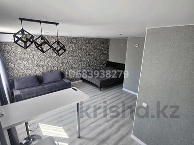 Пәтерлер в Павлодарской обл.: 1-бөлмелі пәтер · 30 м² · 4/5 қабат, Павлова 11 — Телецентр Кафе Весна, бағасы: 150 000 〒 1-бөлмелі пәтер · 30 м² · 4/5 қабат, Павлова 11 — Телецентр Кафе Весна, бағасы: 150 000 〒 в Павлодаре